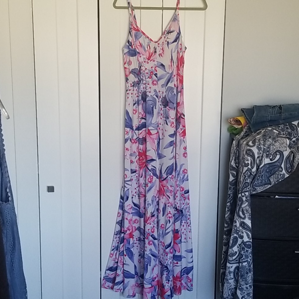 Maxi dress